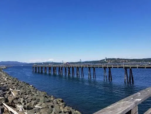 Fanny Bay Pier